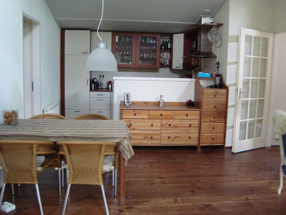 Vakantiehuis Petrarca Putten Esterno foto