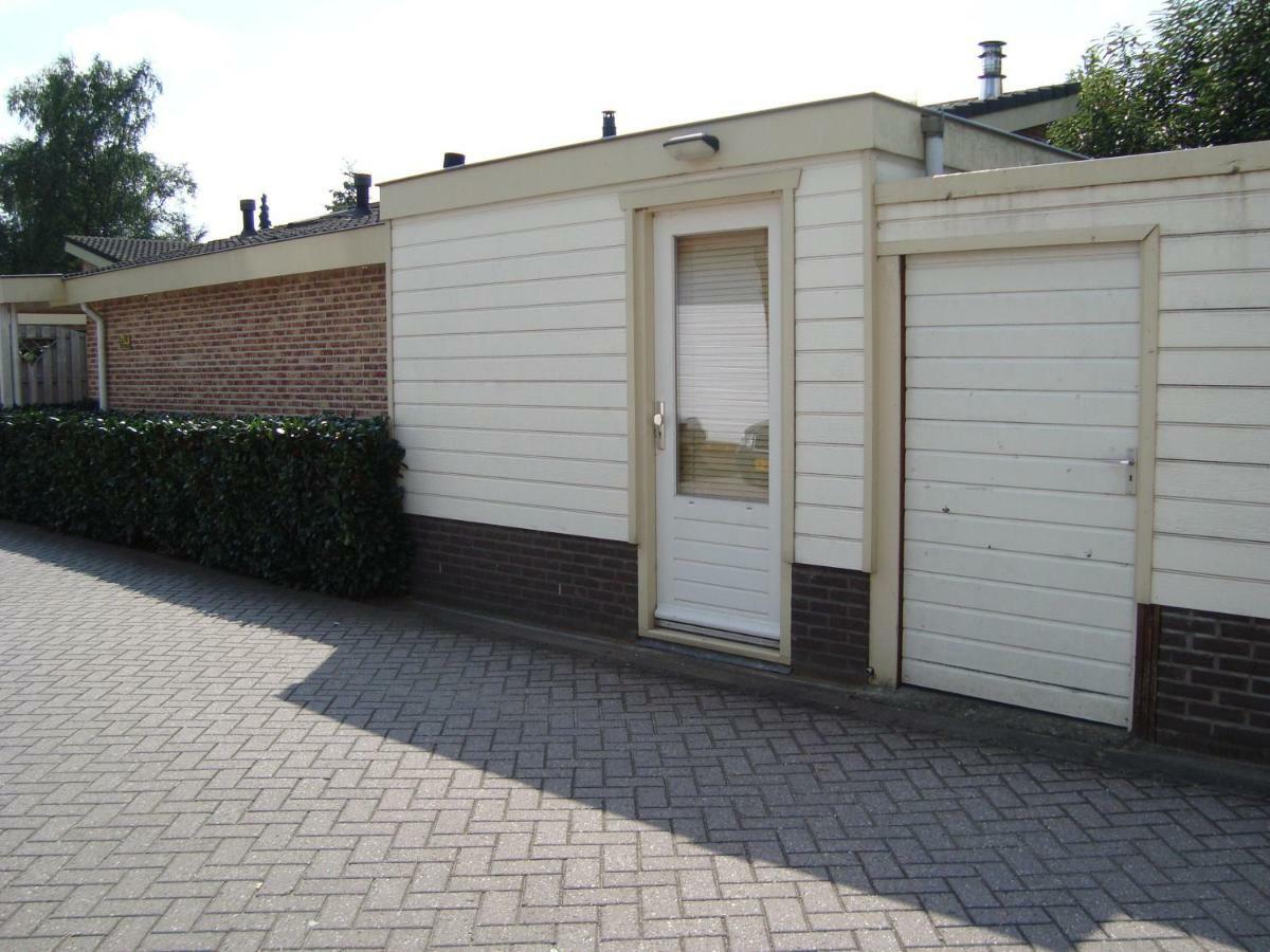 Vakantiehuis Petrarca Putten Esterno foto